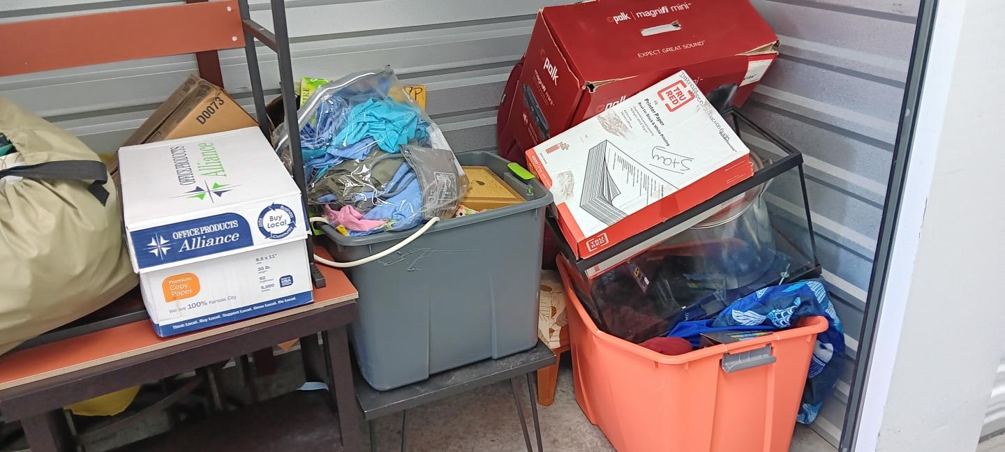 Storage unit auction in pflugerville tx at stor self storage